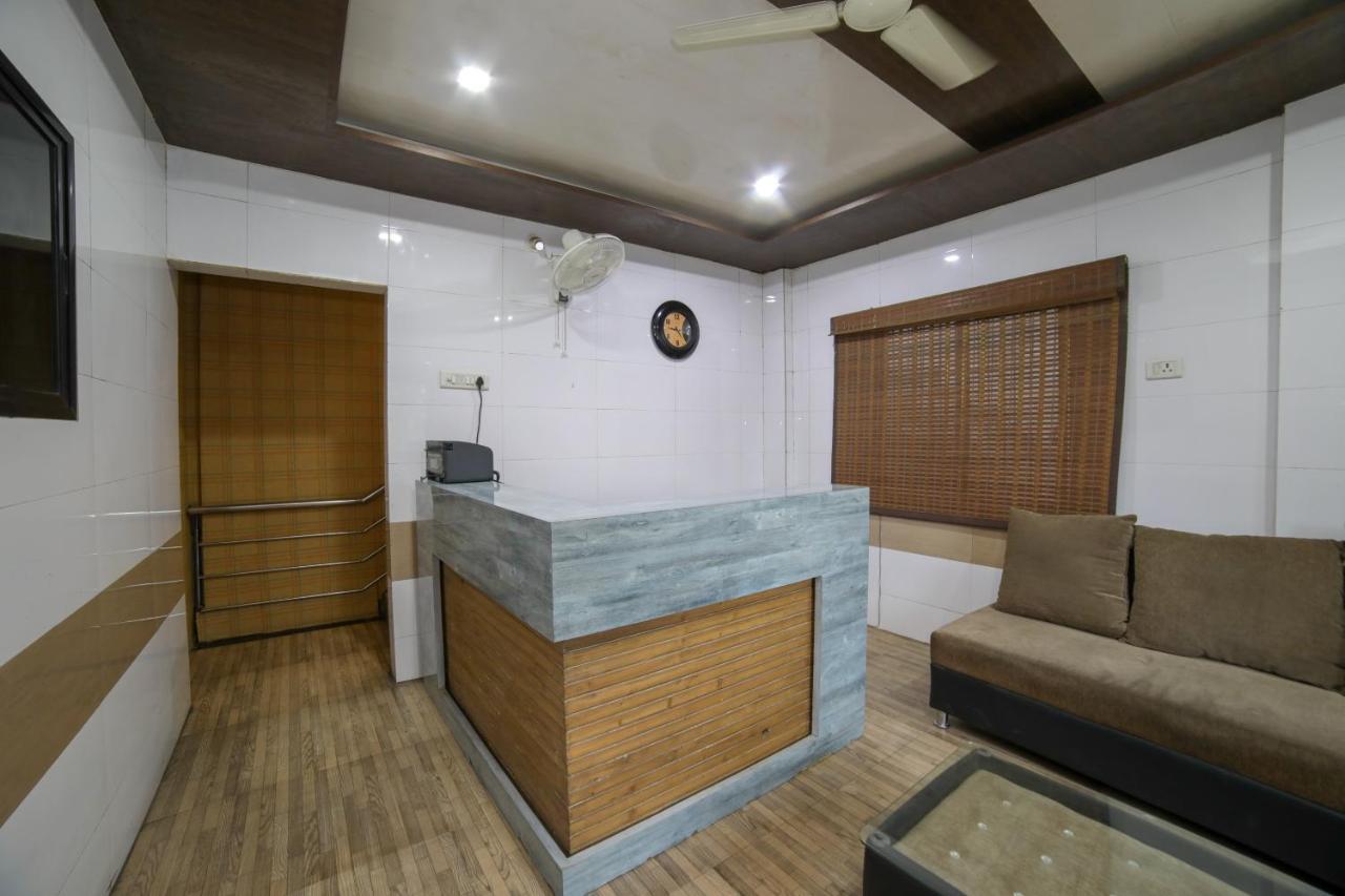 Oyo Flagship Hotel Chandani Rāipur Exterior photo