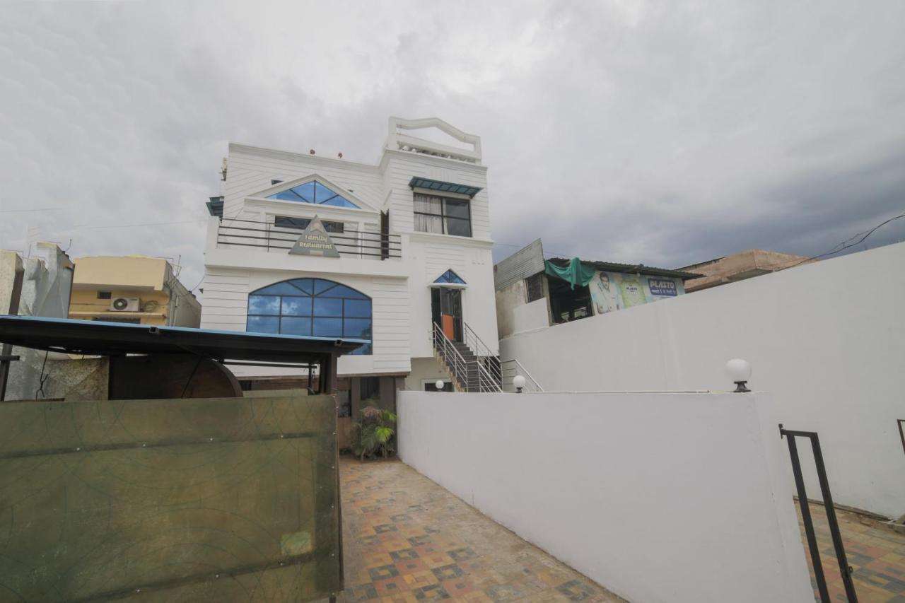 Oyo Flagship Hotel Chandani Rāipur Exterior photo