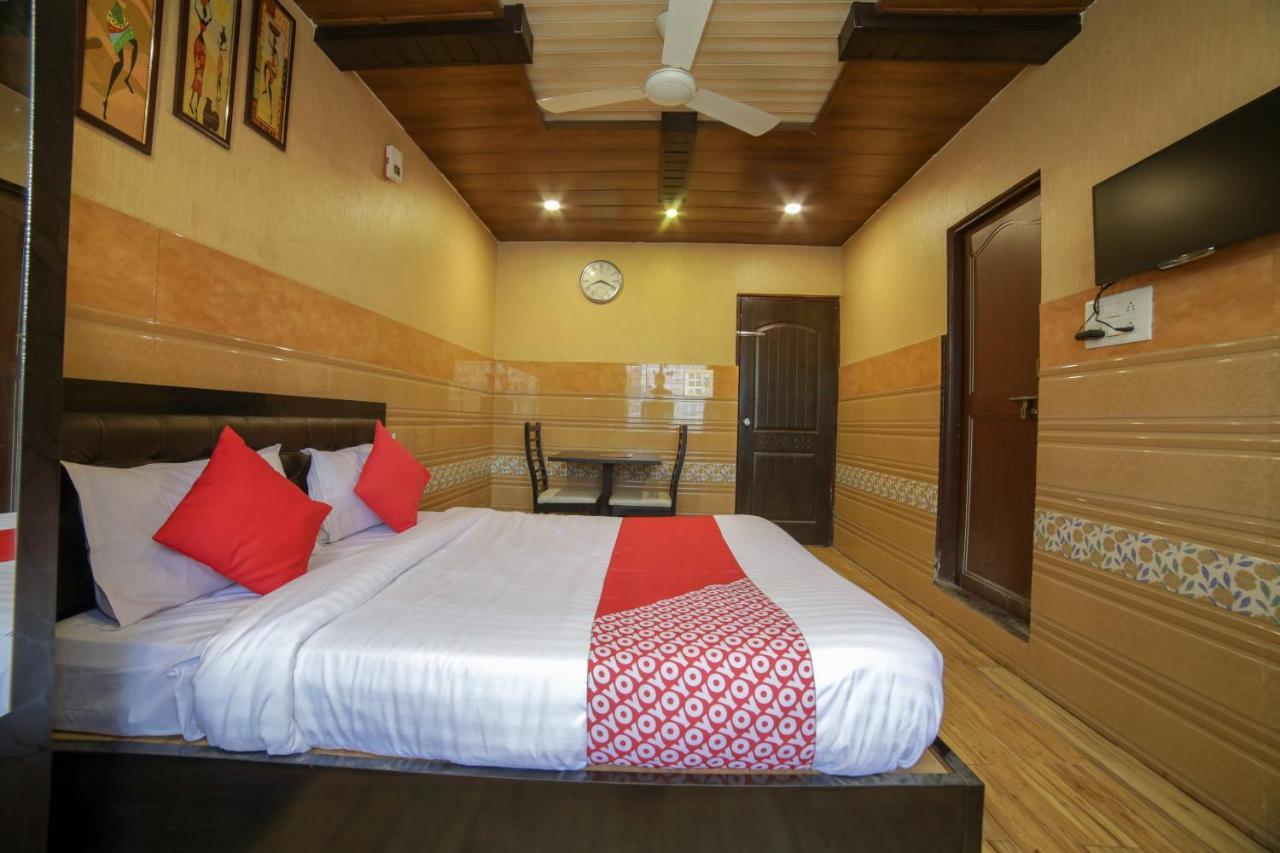 Oyo Flagship Hotel Chandani Rāipur Exterior photo